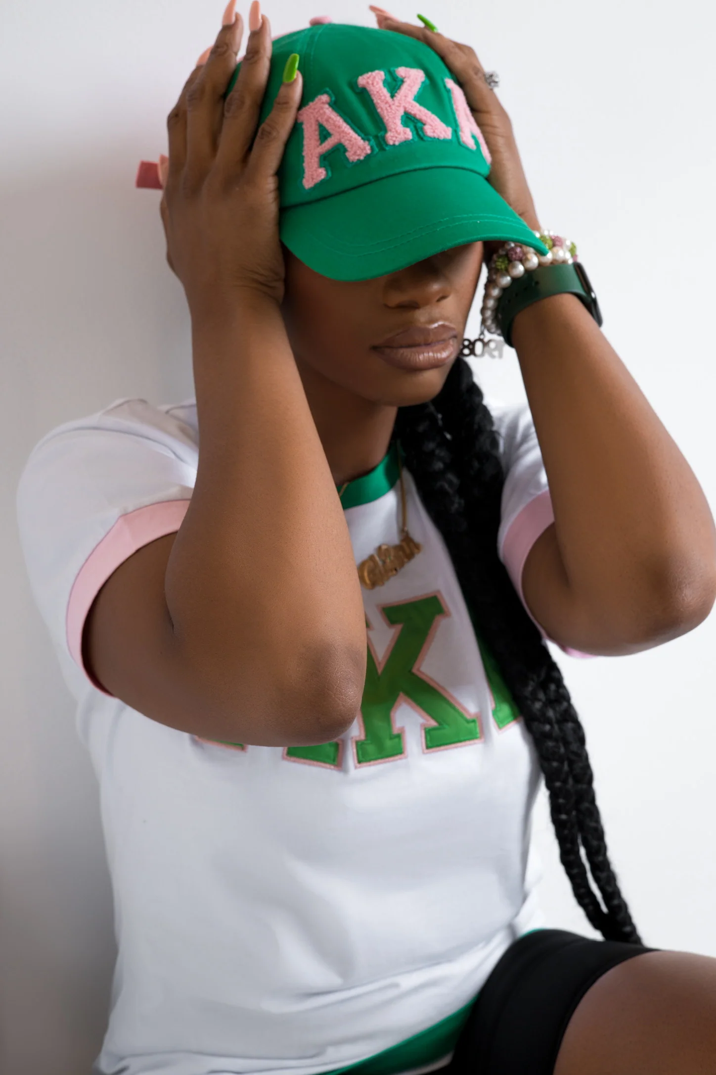 ΑΚΑ 3 LETTER CAP