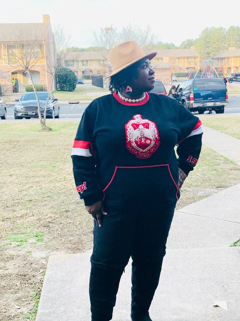 ΔΣΘ Black/Red Chenille Shield Crewneck - Image 2
