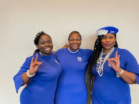 ΖΦΒ Blue Cape Sleeve Dress - Image 4