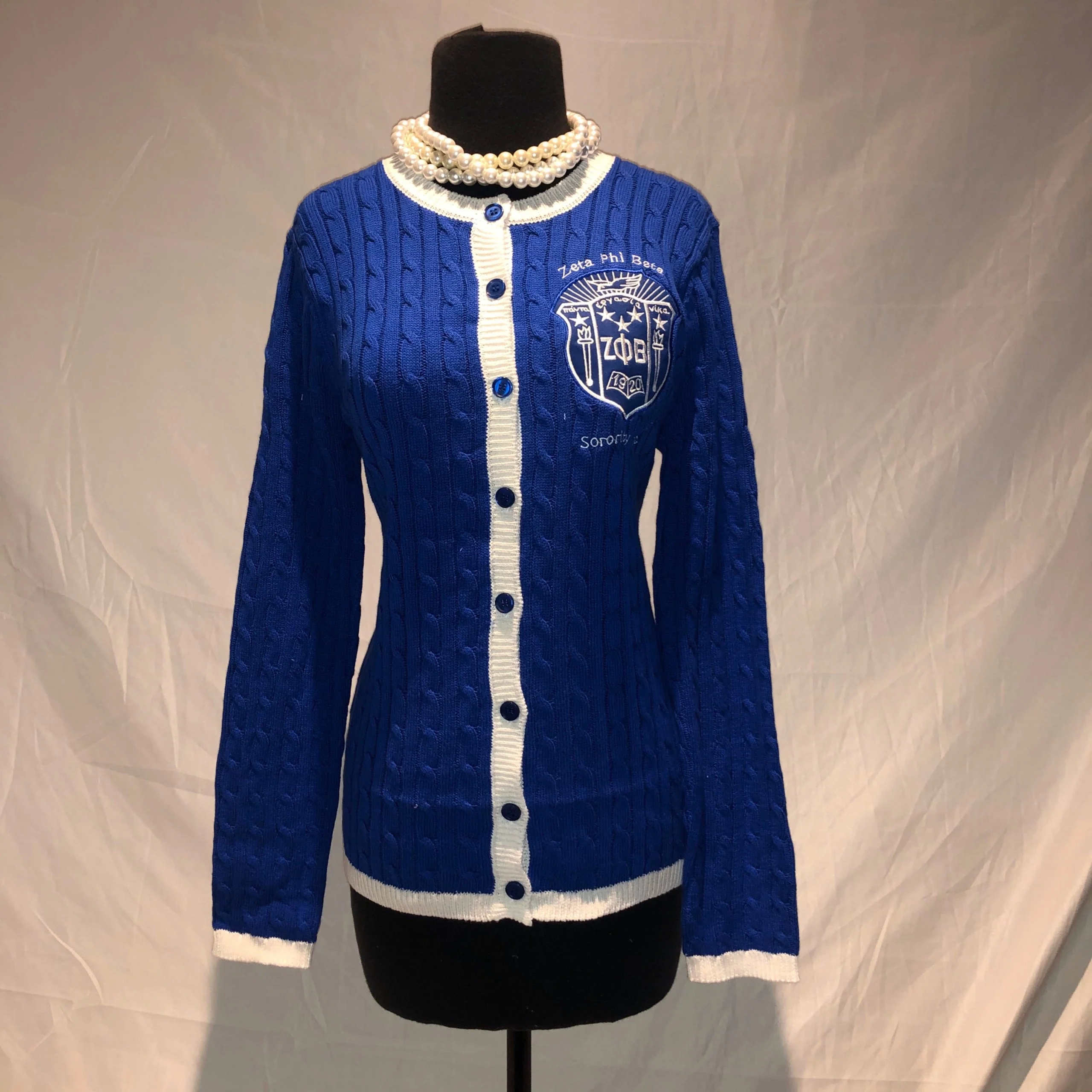 ΖΦΒ Blue/White Button Cable Sweater - Image 3
