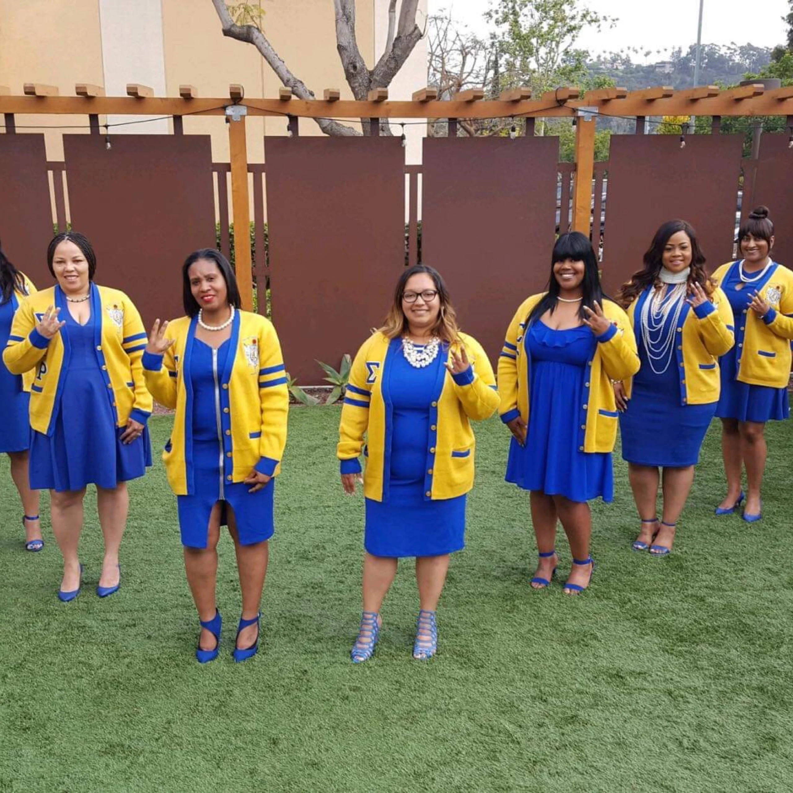 ΣΓΡ Gold Cardigan - Image 2