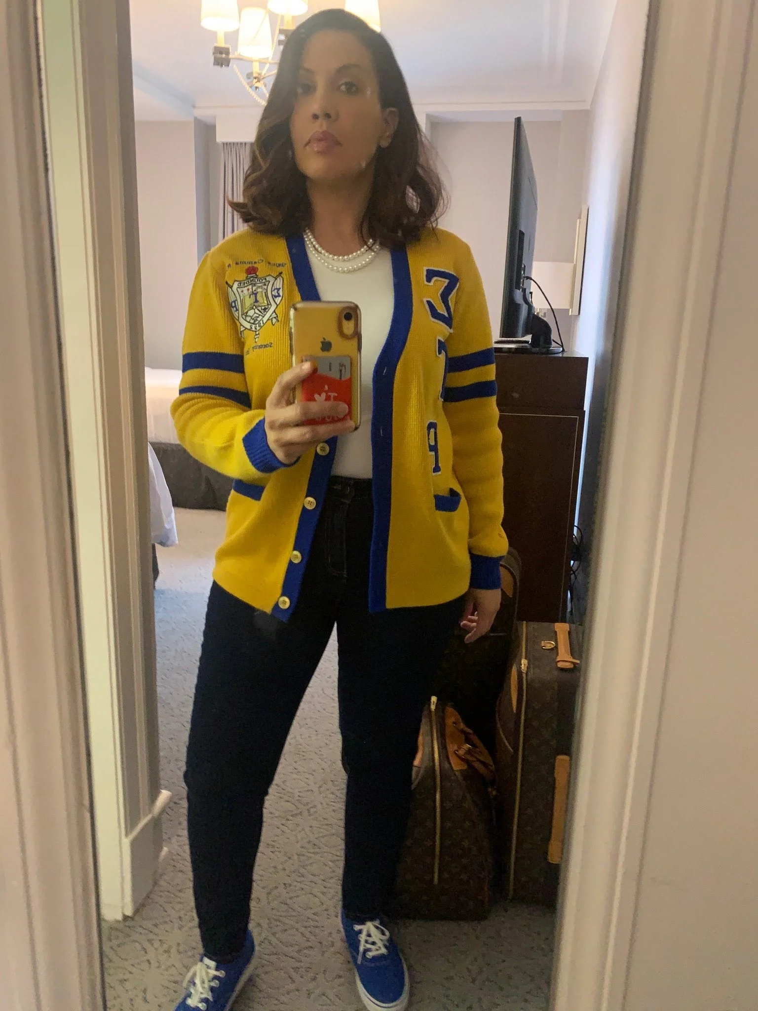 ΣΓΡ Gold Cardigan - Image 5